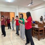 Latihan choreo lagu 1