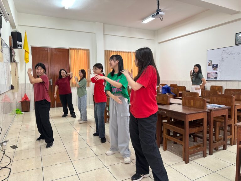 Latihan choreo lagu 1