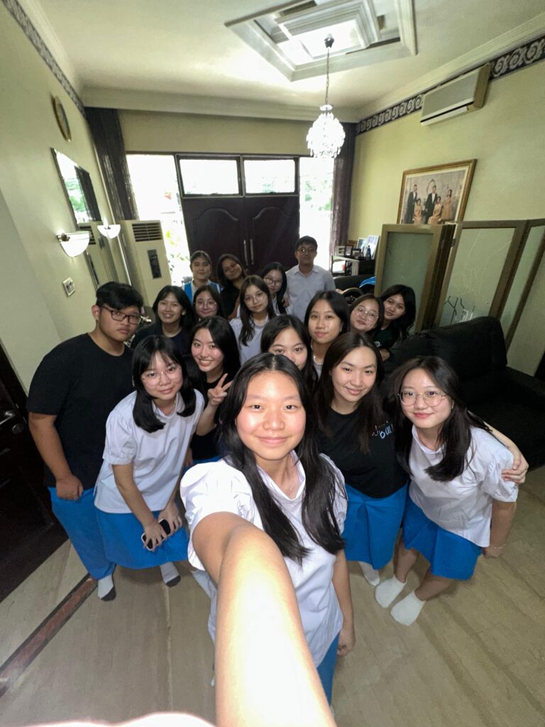Latihan Koreografi dan Rapat Scriptwriter